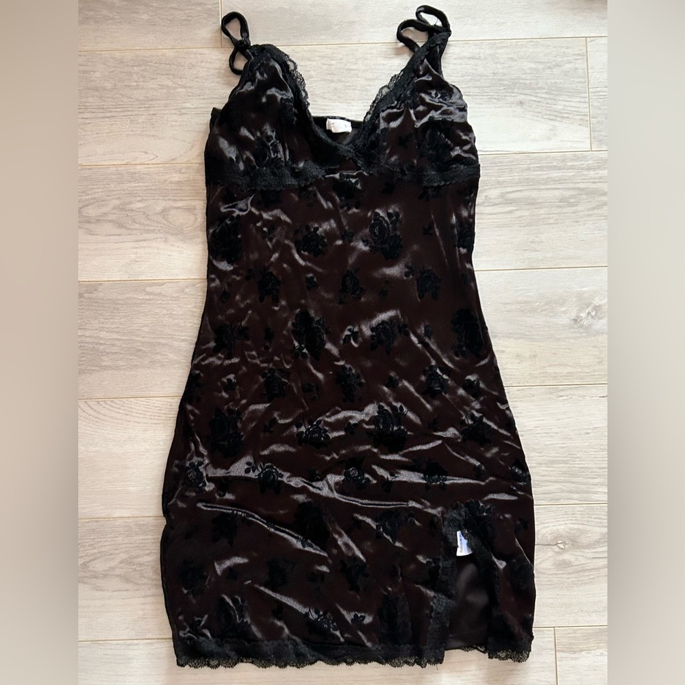 Garage | Black Lace Mini Dress